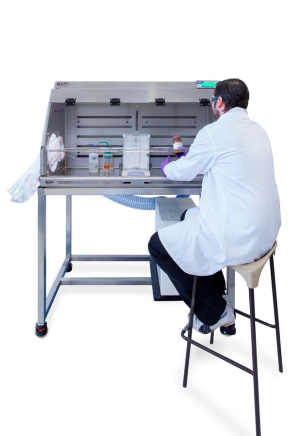 High Potency Powder Vented Balance Enclosure - Image 3
